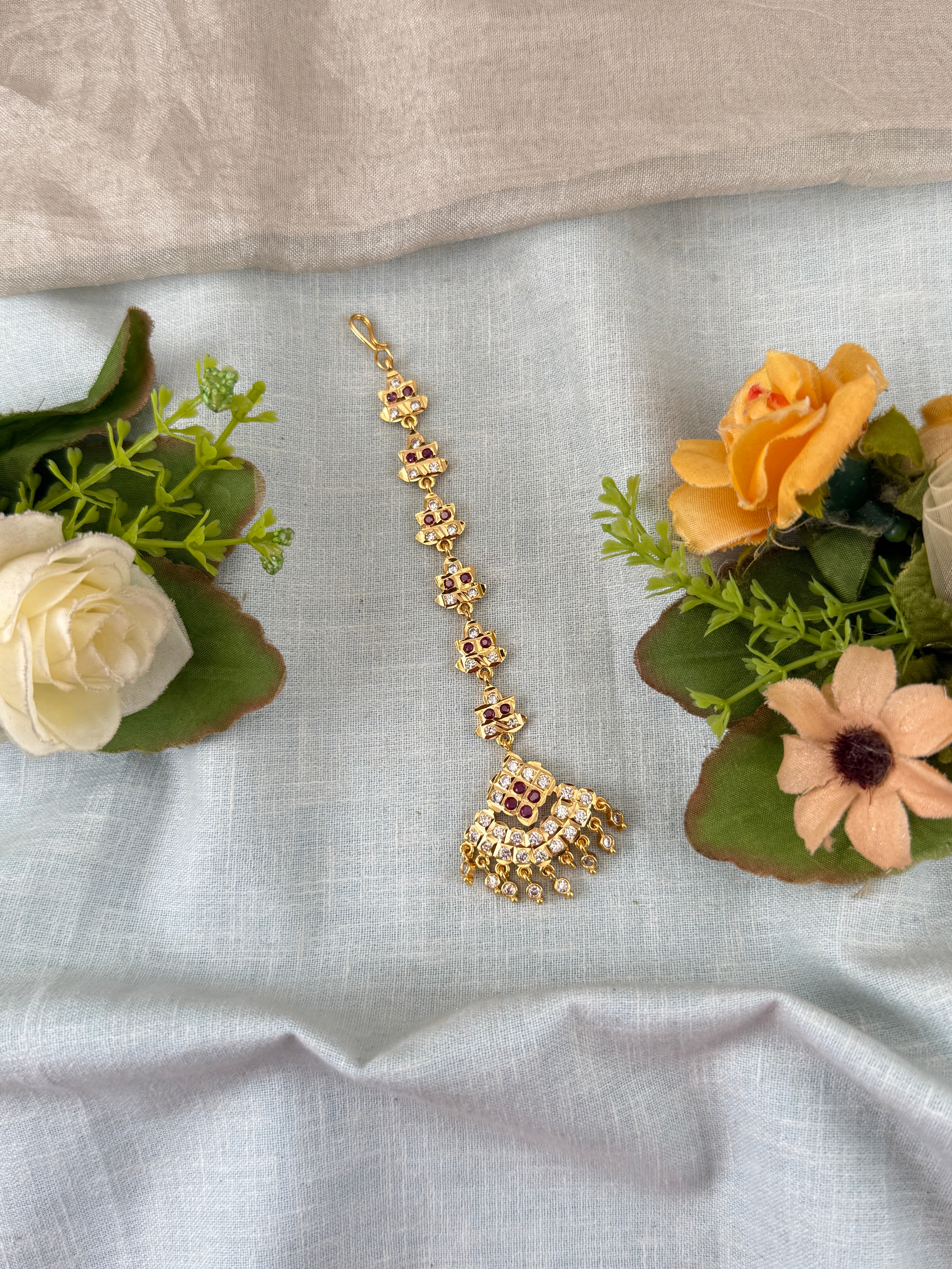 Bridal maang tikka for women