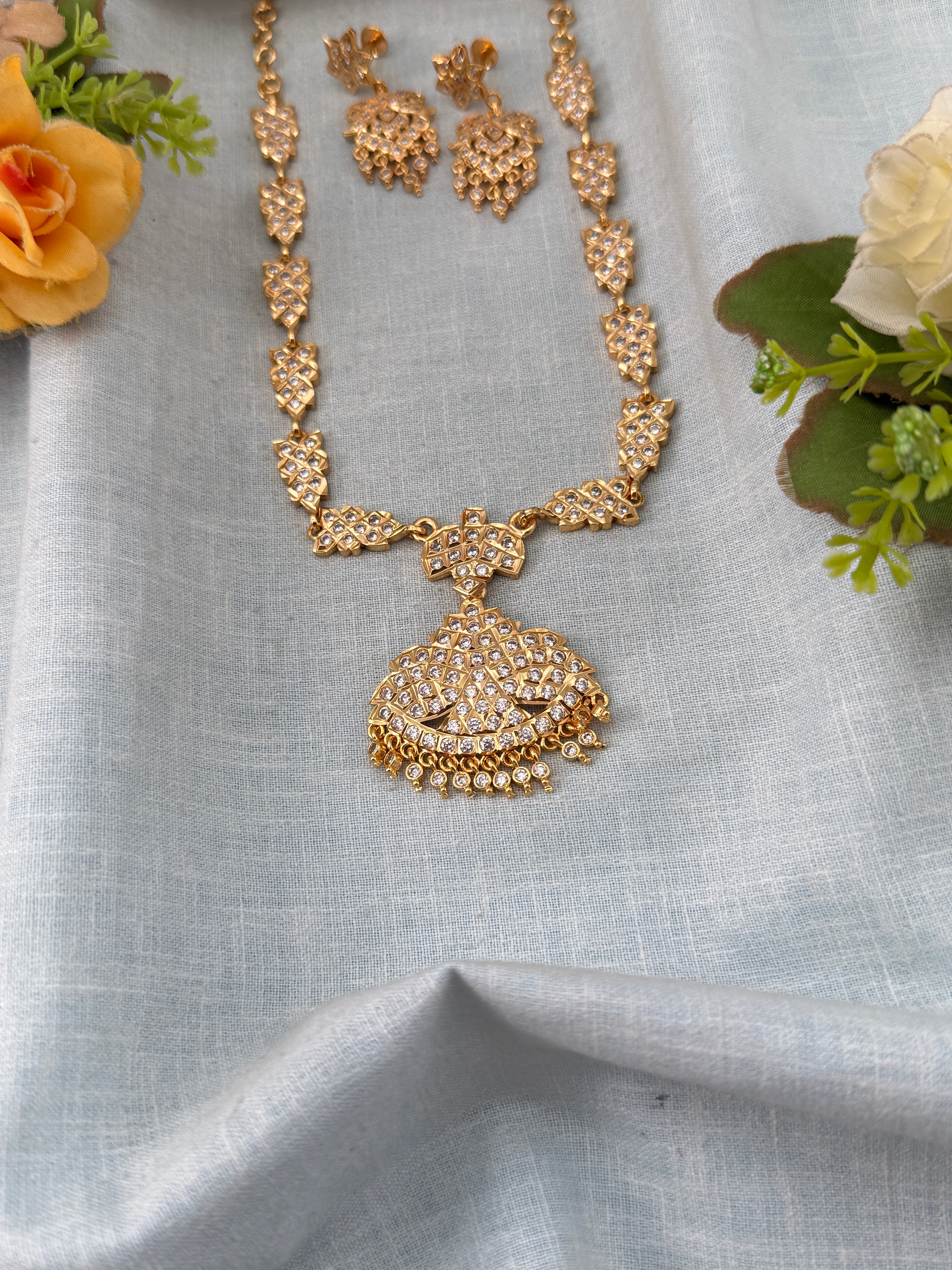 Antique Gold Like Necklace Set | N0441 A