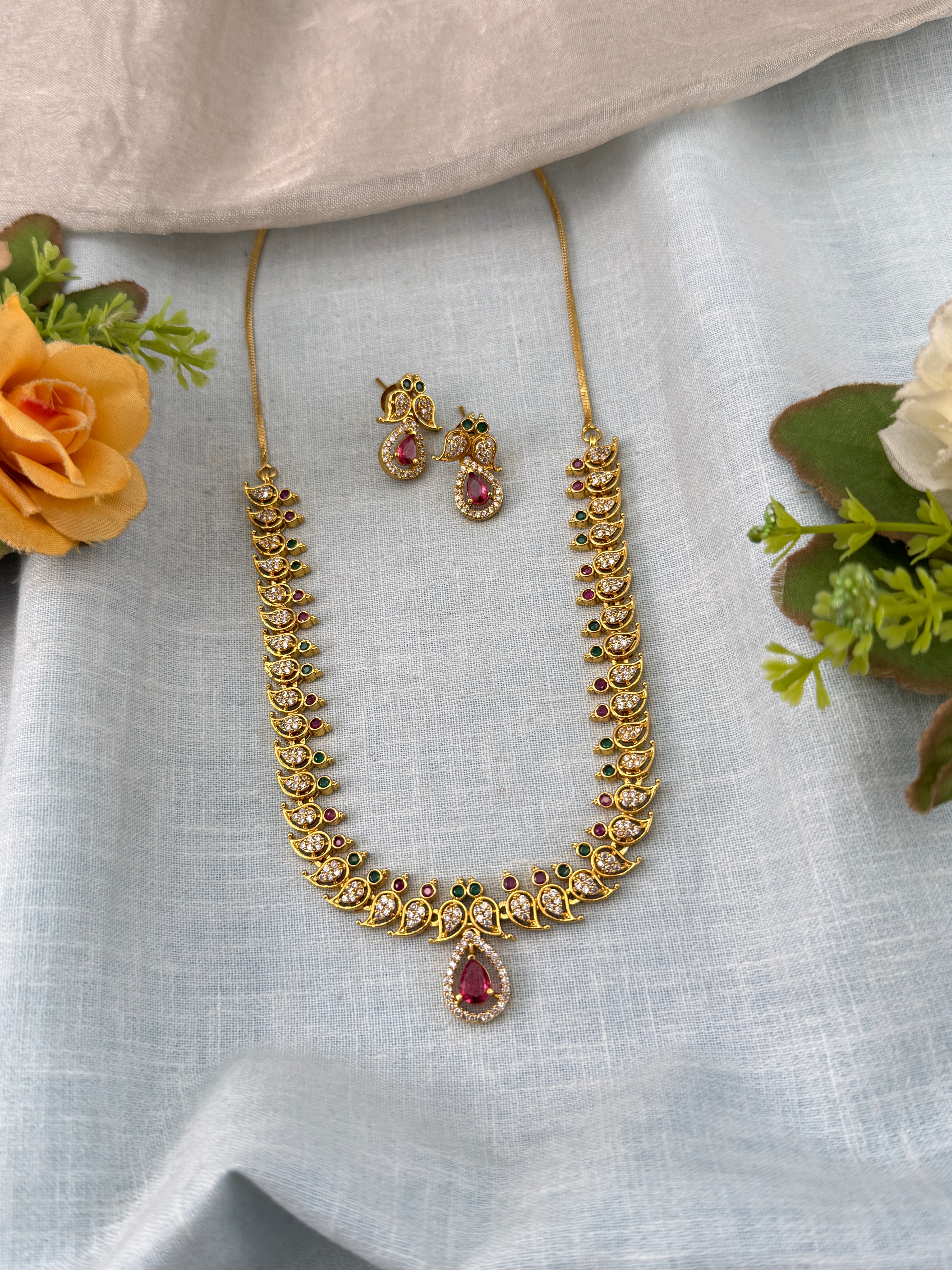 Traditional Jade Bille hair accessory for women
