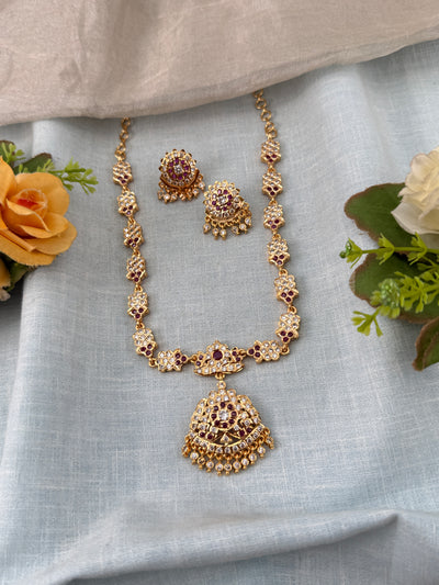Traditional Jade Bille hair accessory for women