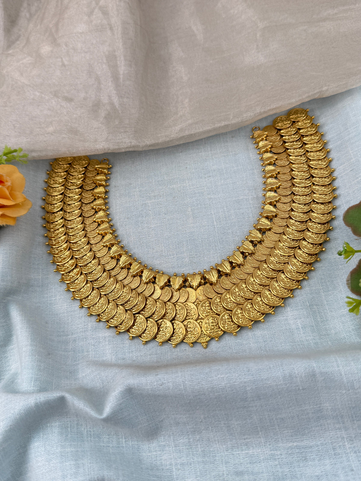 Traditional Jade Bille hair accessory for women