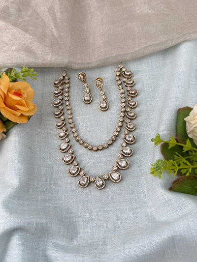 Victorian Necklace in Choker Short Royal Style | N0443 B
