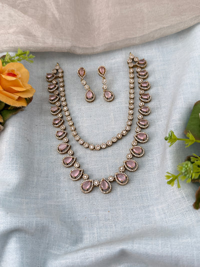 Victorian Necklace in Choker Short Royal Style | N0443 D
