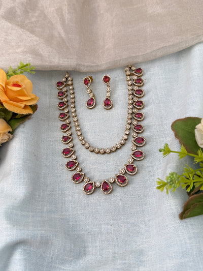Traditional Jade Bille hair accessory for women