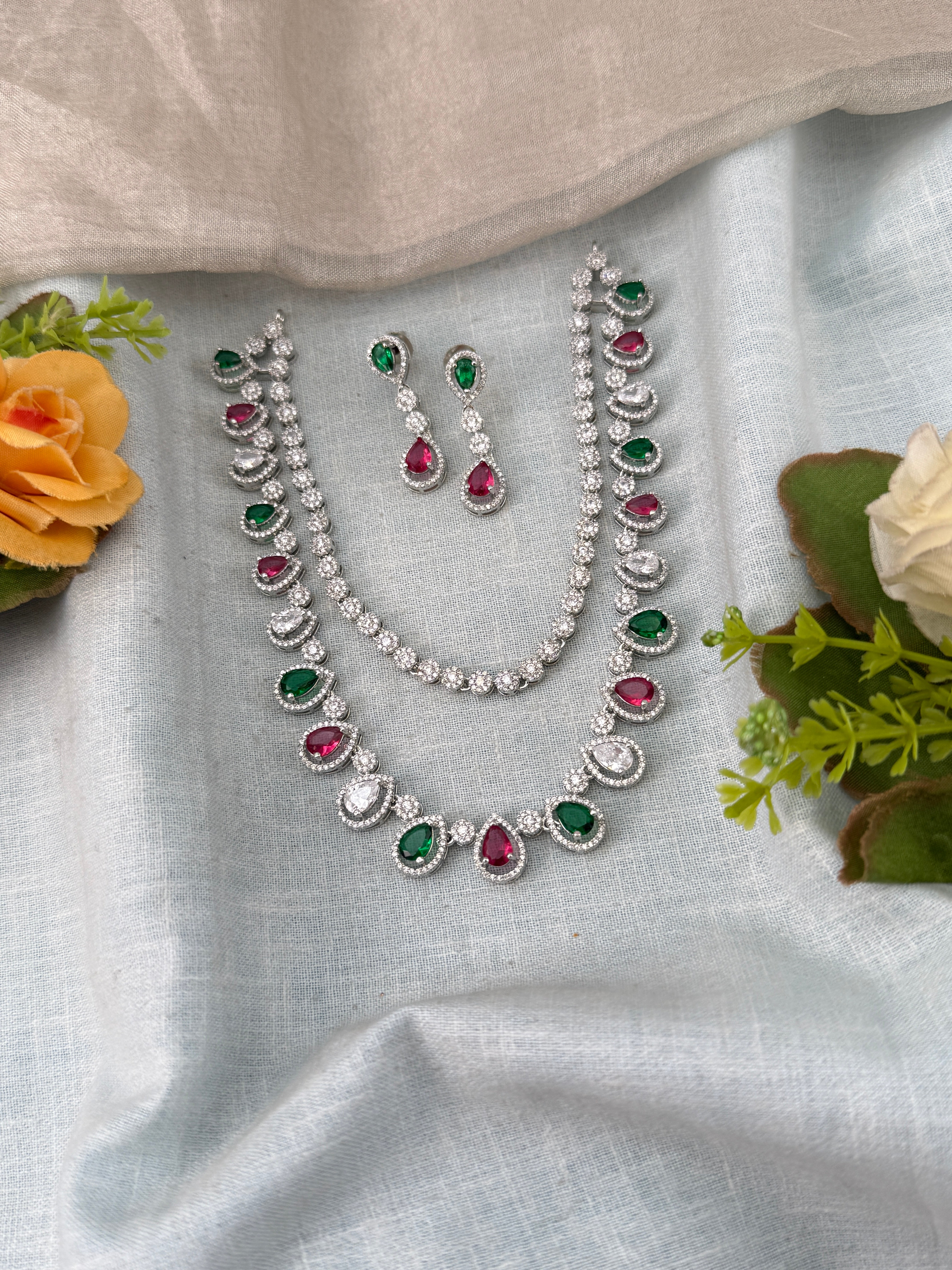 Traditional Jade Bille hair accessory for women