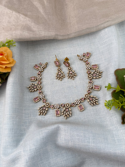 Traditional Jade Bille hair accessory for women