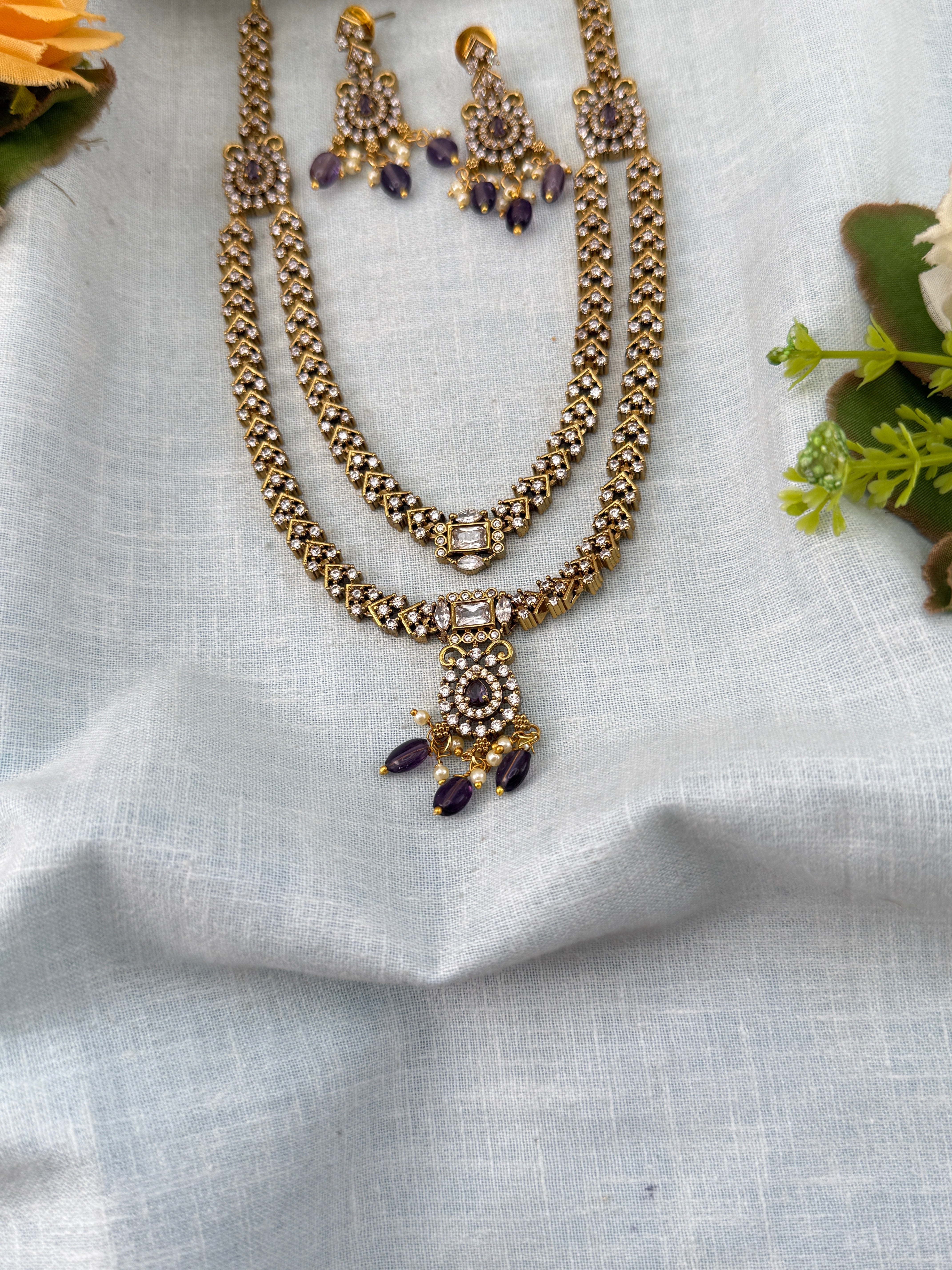 White Stone Necklace in Choker Short Designer Style | N0431 A