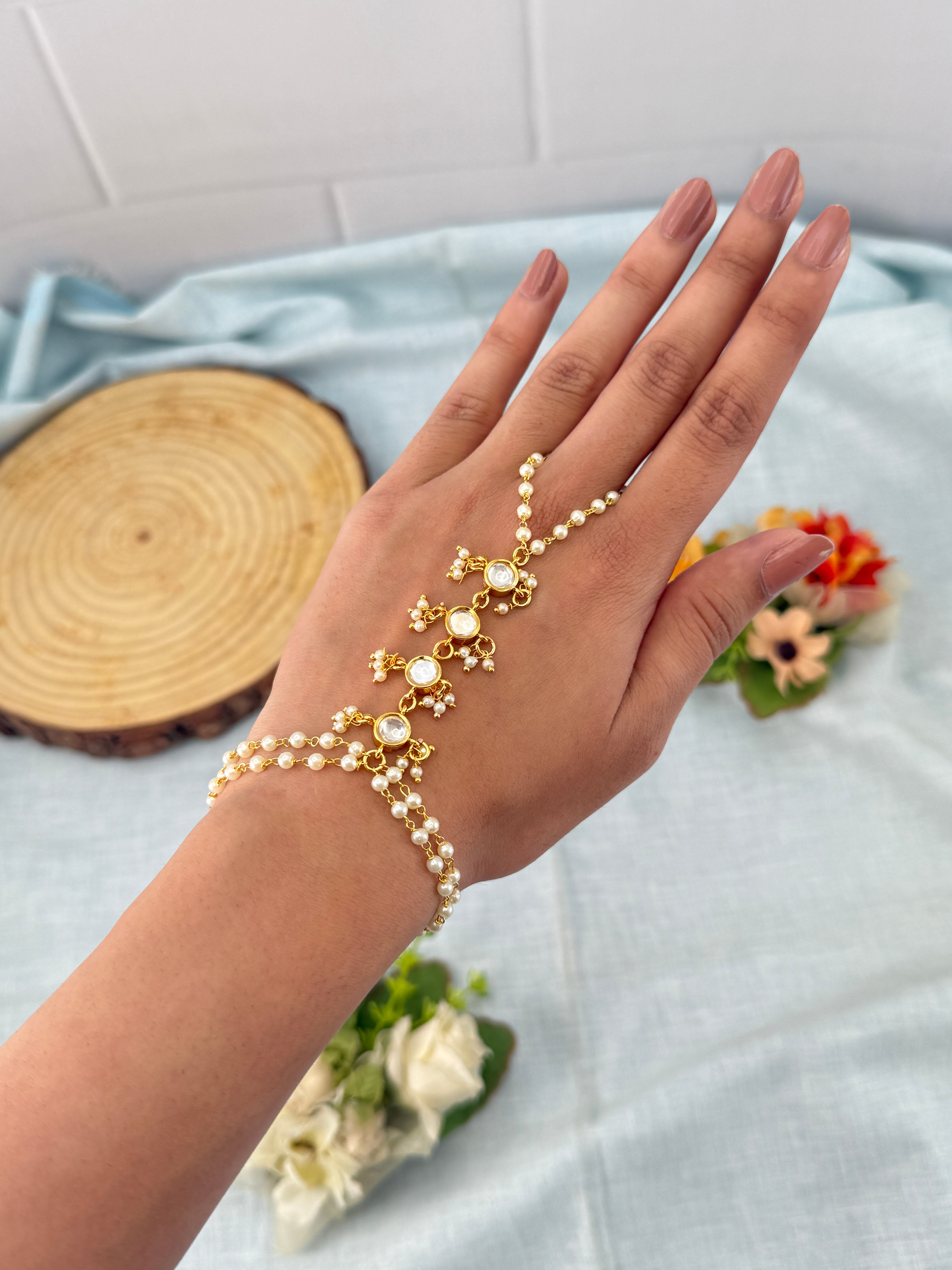 Traditional Jade Bille hair accessory for women