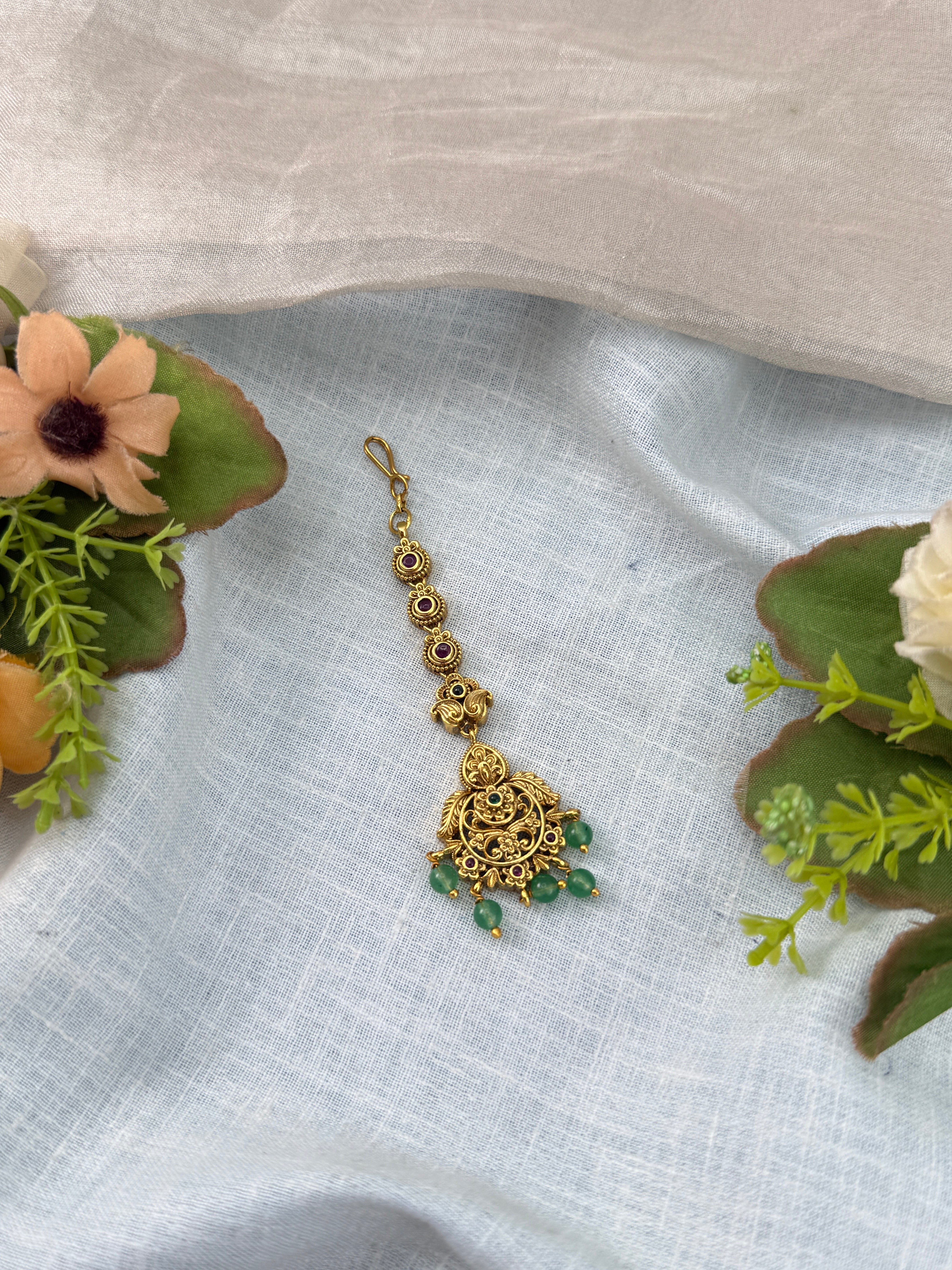 Traditional Jade Bille hair accessory for women