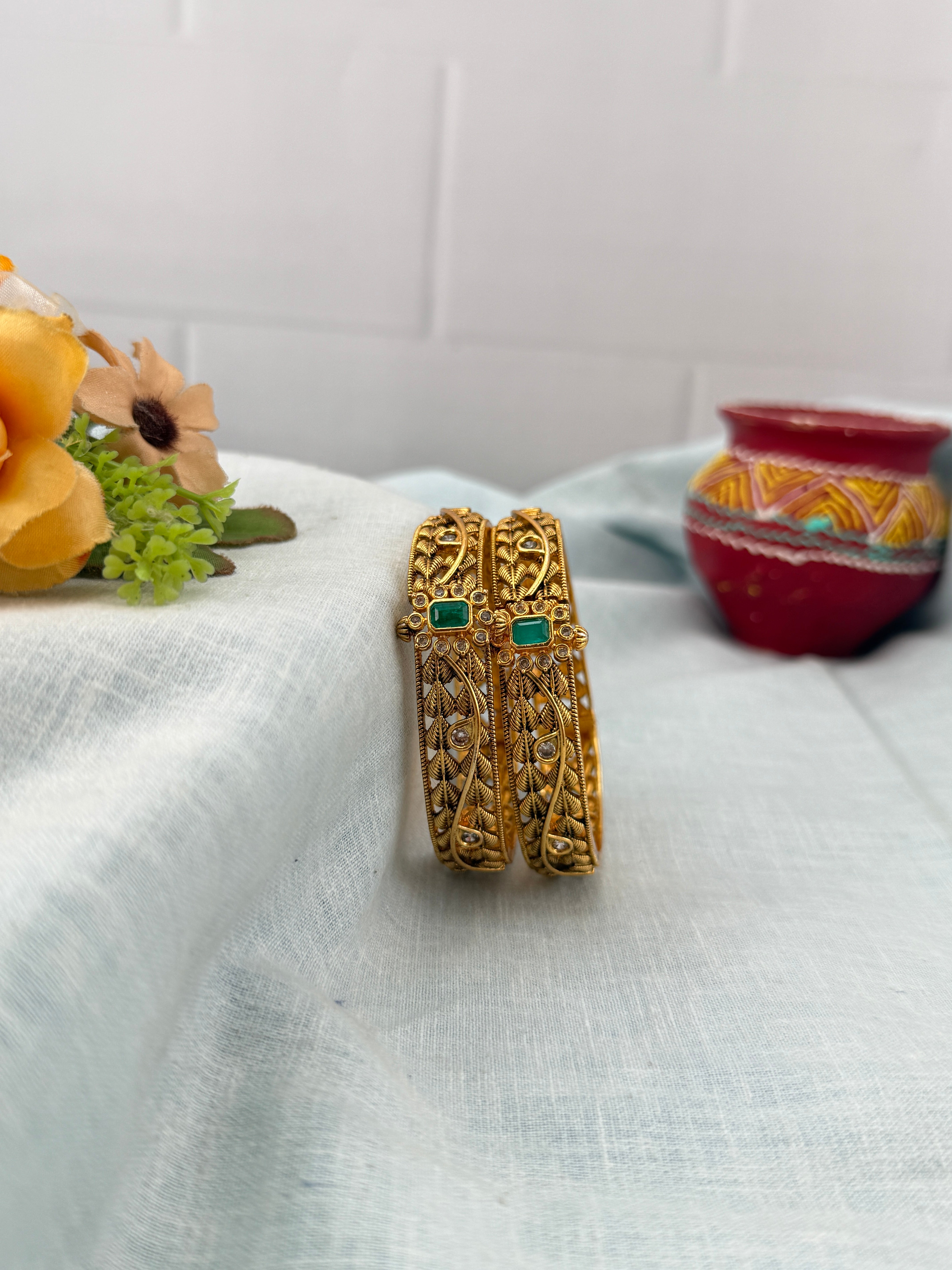 Antique temple style bridal bangles for women by Mahila