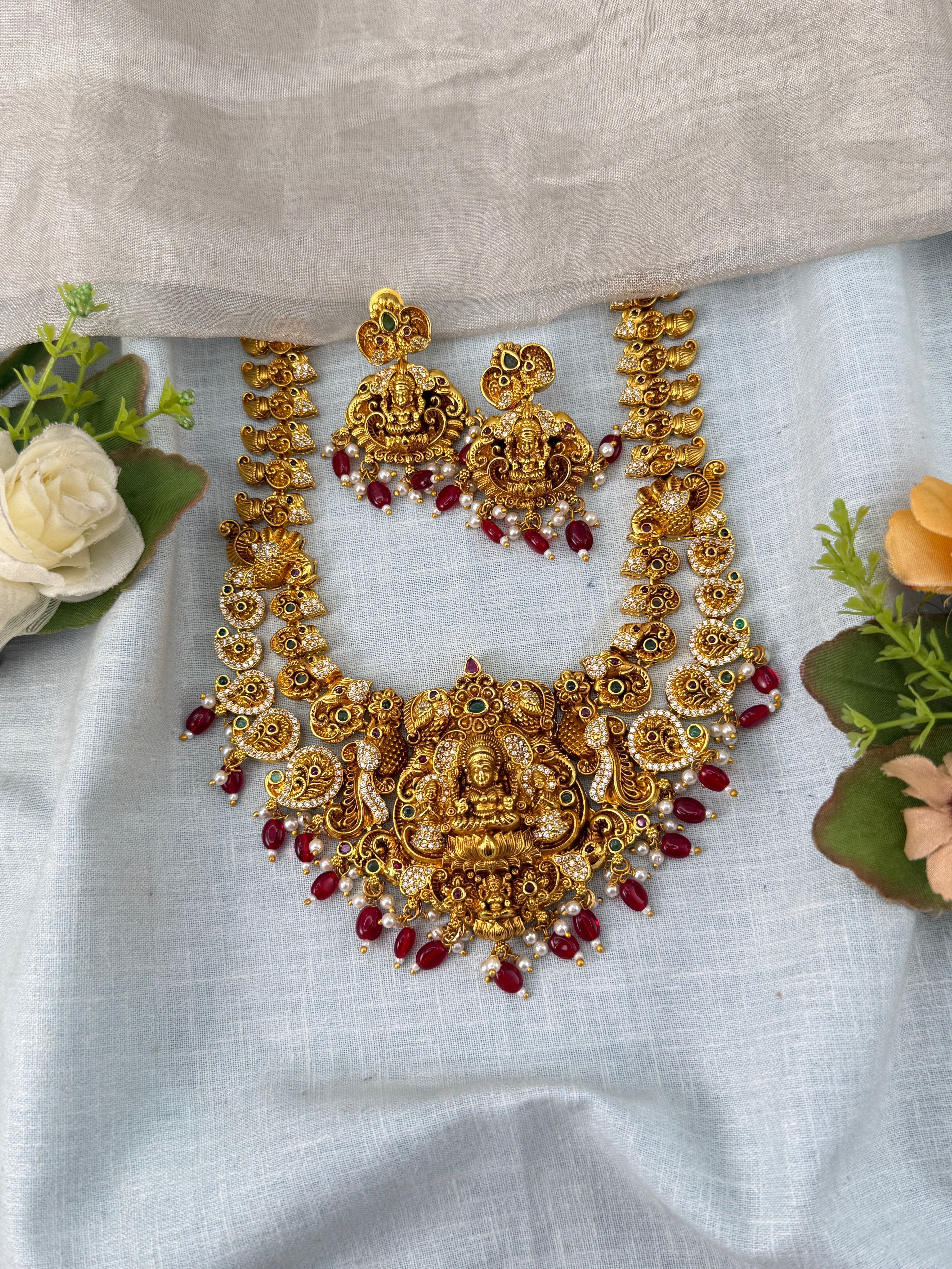 Traditional Jade Bille hair accessory for women