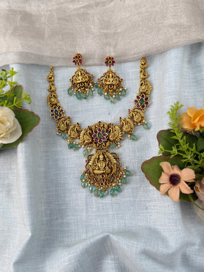 Traditional Jade Bille hair accessory for women