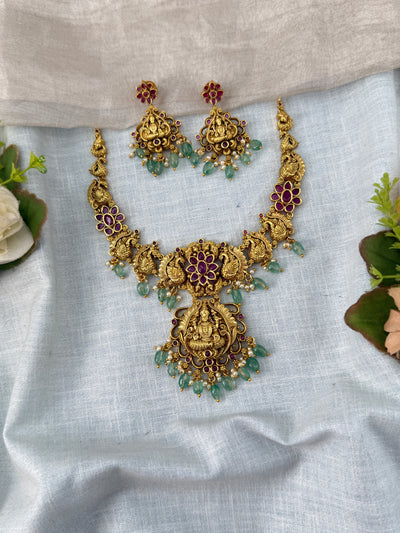 Antique Necklace Lakshmi Grand Short Set | N0477