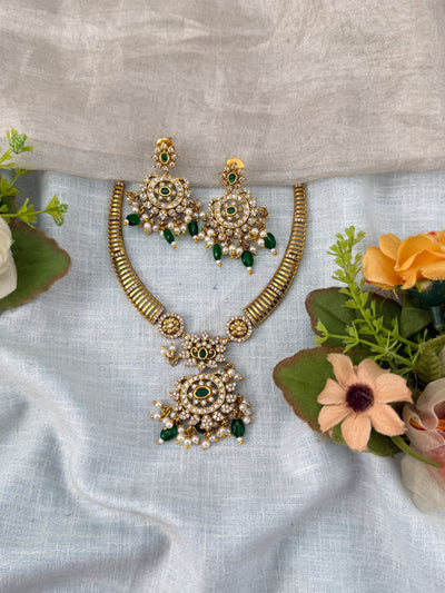 Traditional Jade Bille hair accessory for women