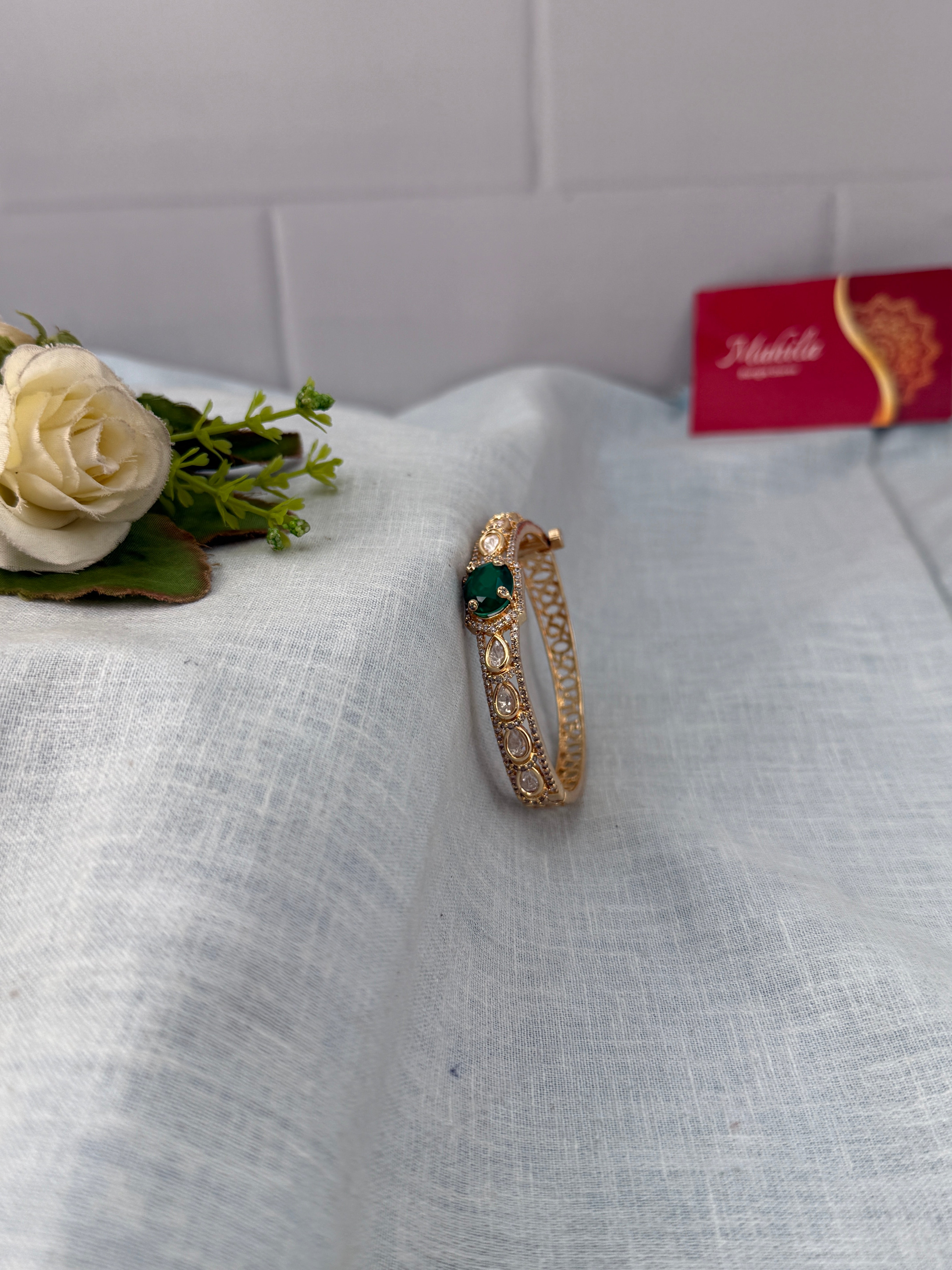 Antique temple style bridal bangles for women by Mahila