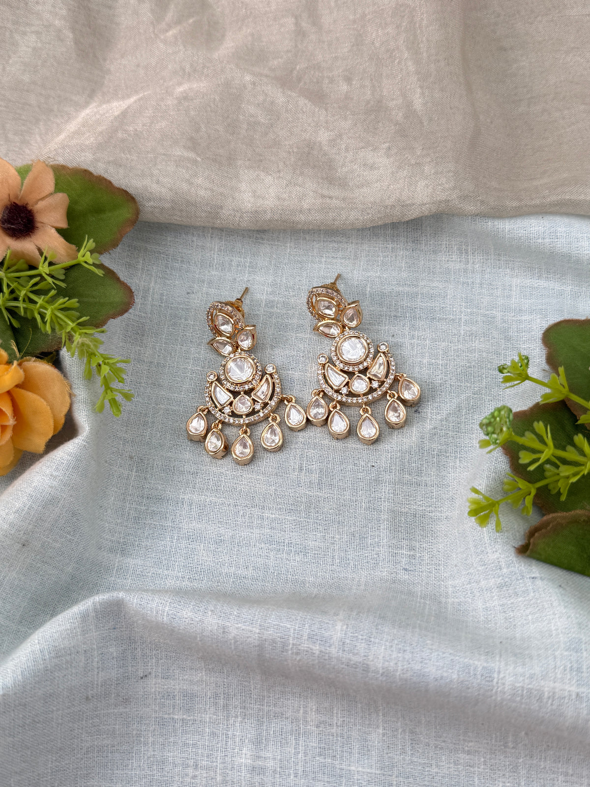 Traditional Jade Bille hair accessory for women