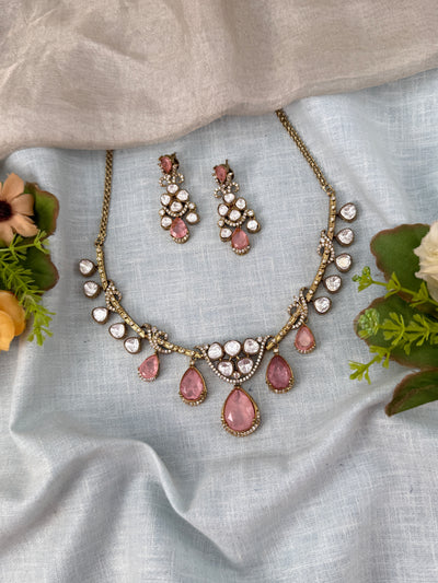 Kundan Drop Necklace Elegant Pendant Short Set | N0515