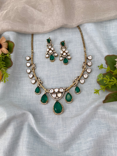 Kundan Drop Necklace Elegant Pendant Short Set | N0512