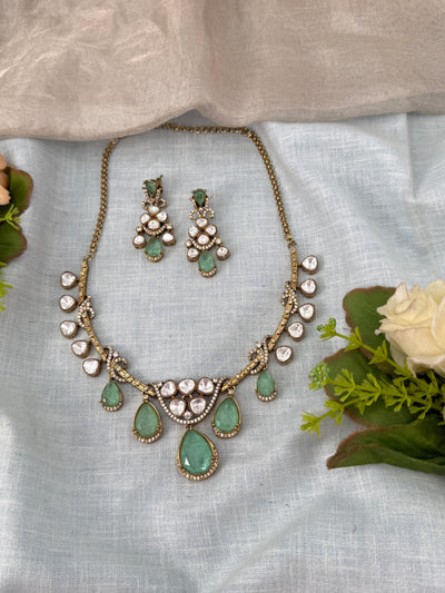 Kundan Drop Necklace Elegant Pendant Short Set | N0516