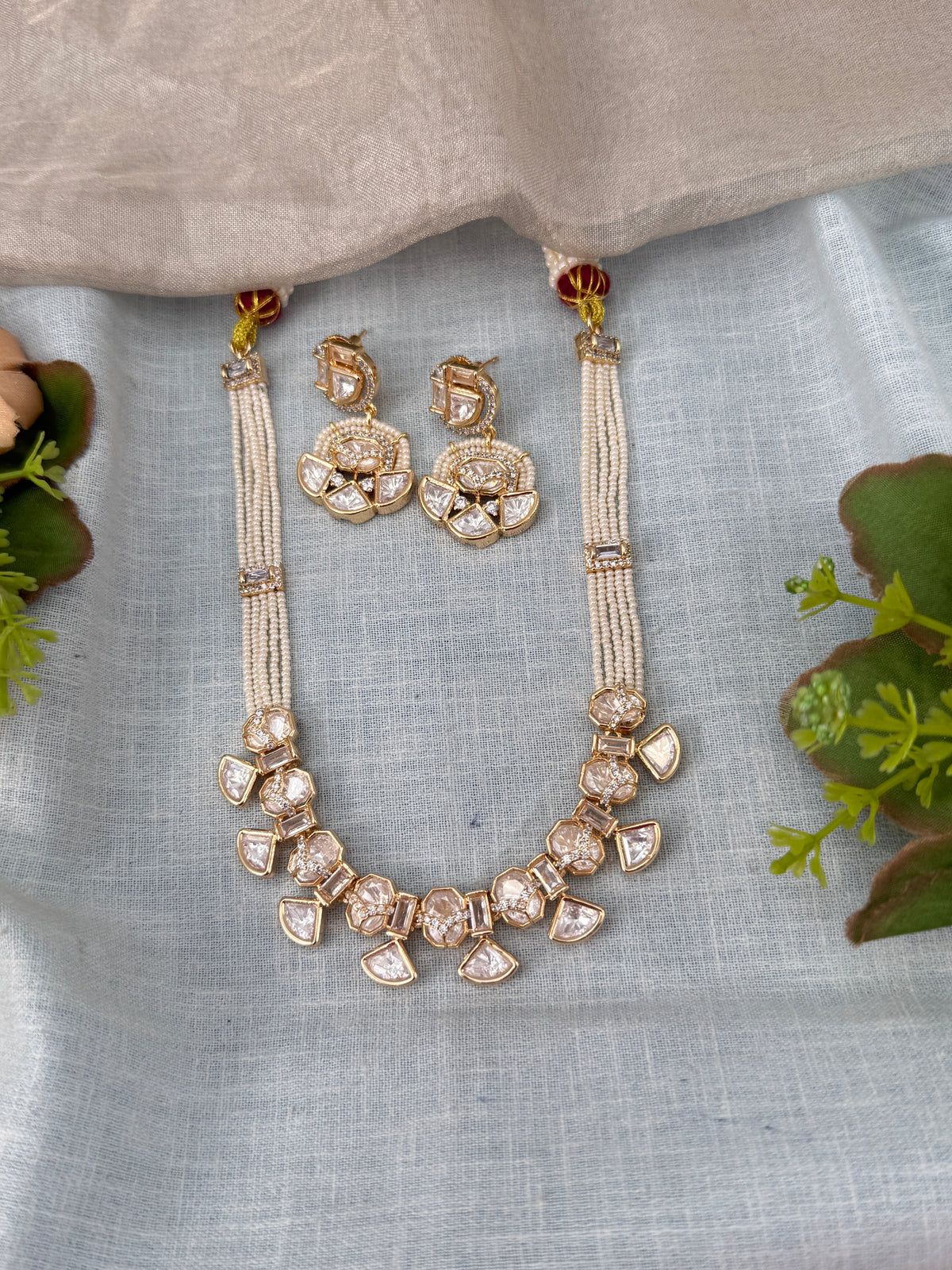 Kundan Necklace Pearl Layer Luxury Short Set | N0483