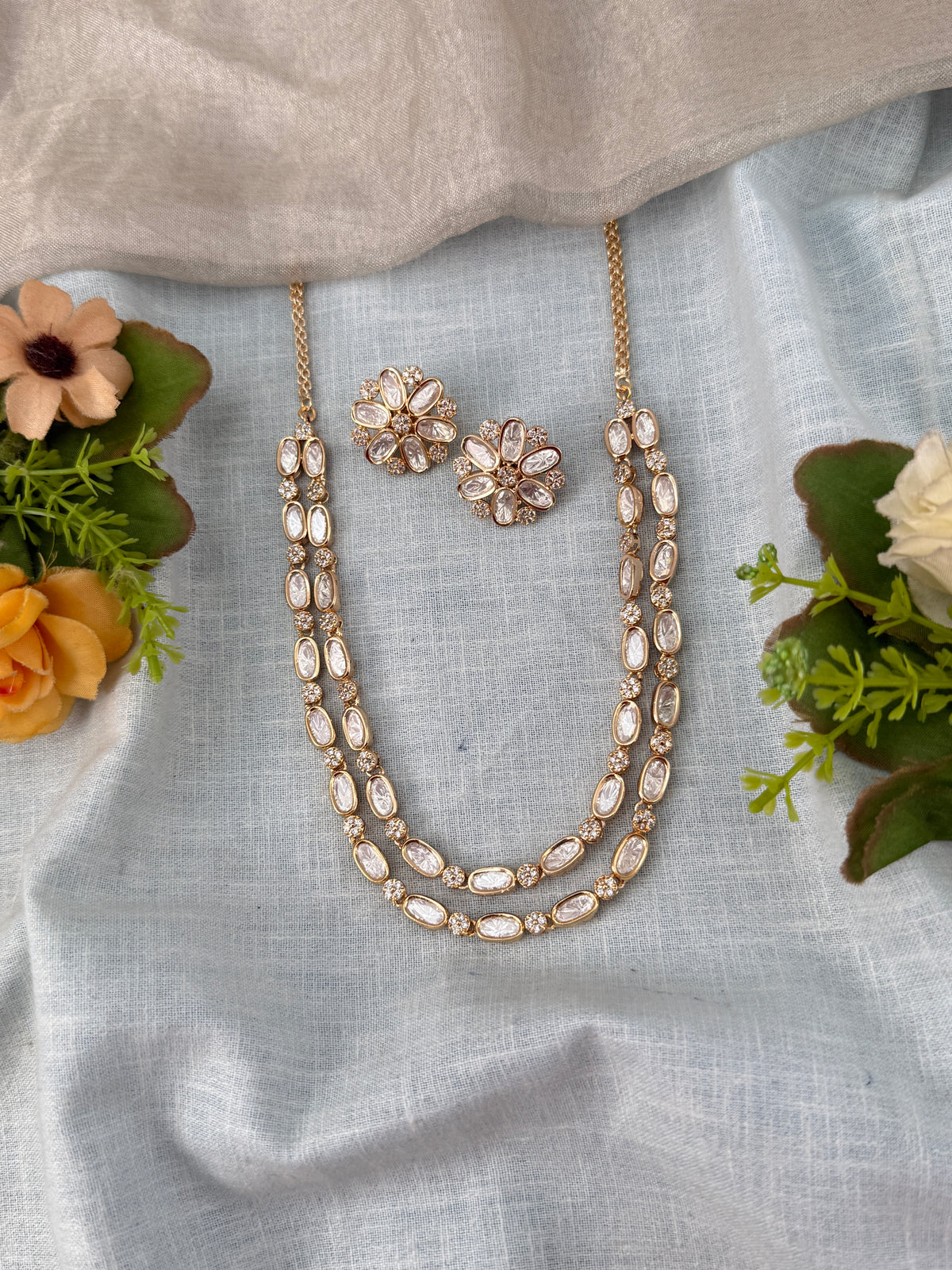 Traditional Jade Bille hair accessory for women