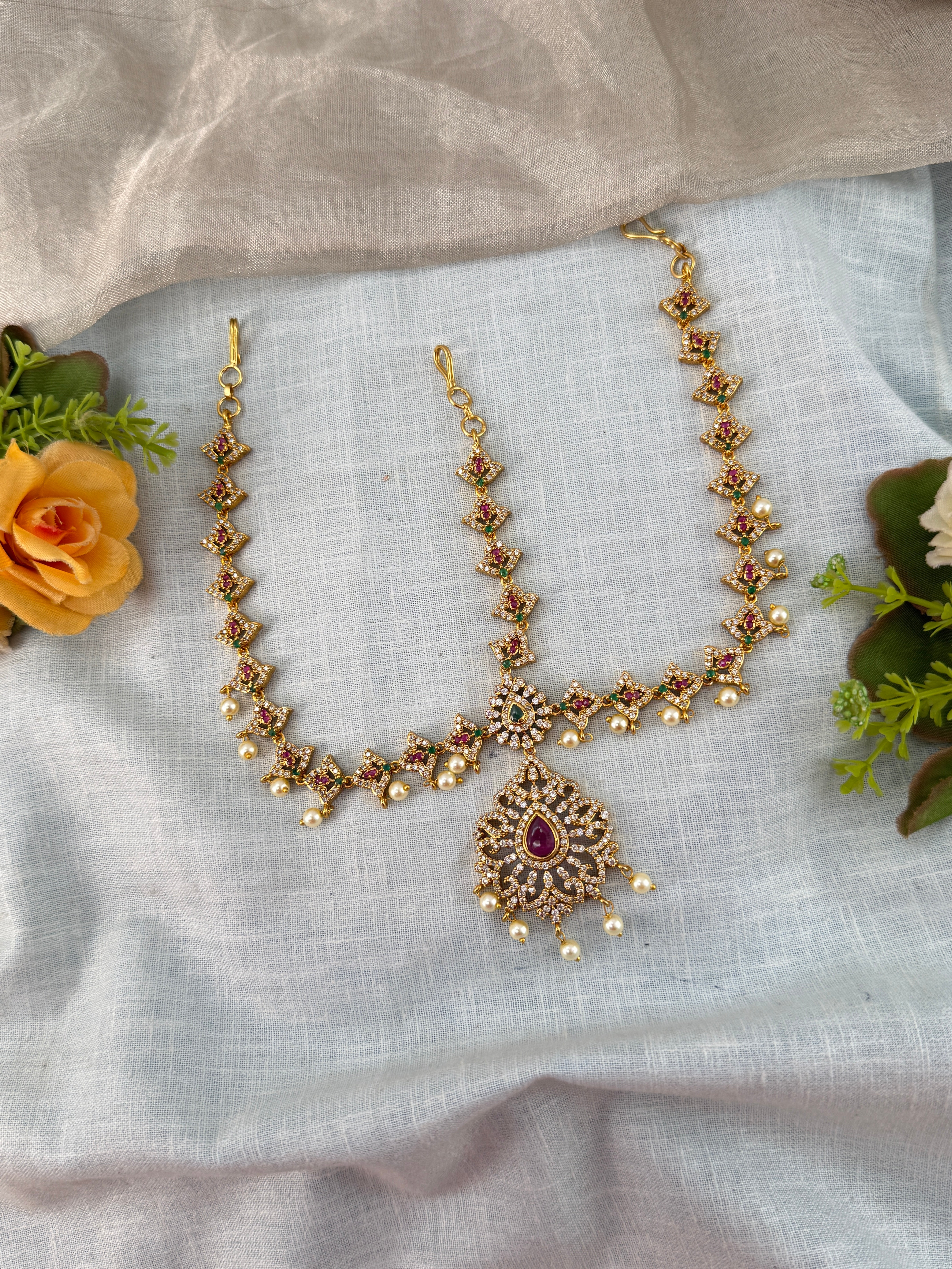 Traditional Jade Bille hair accessory for women