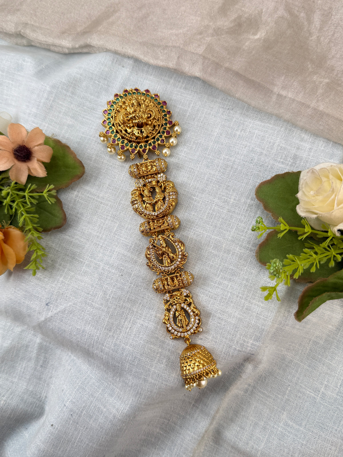 Traditional Jade Bille hair accessory for women