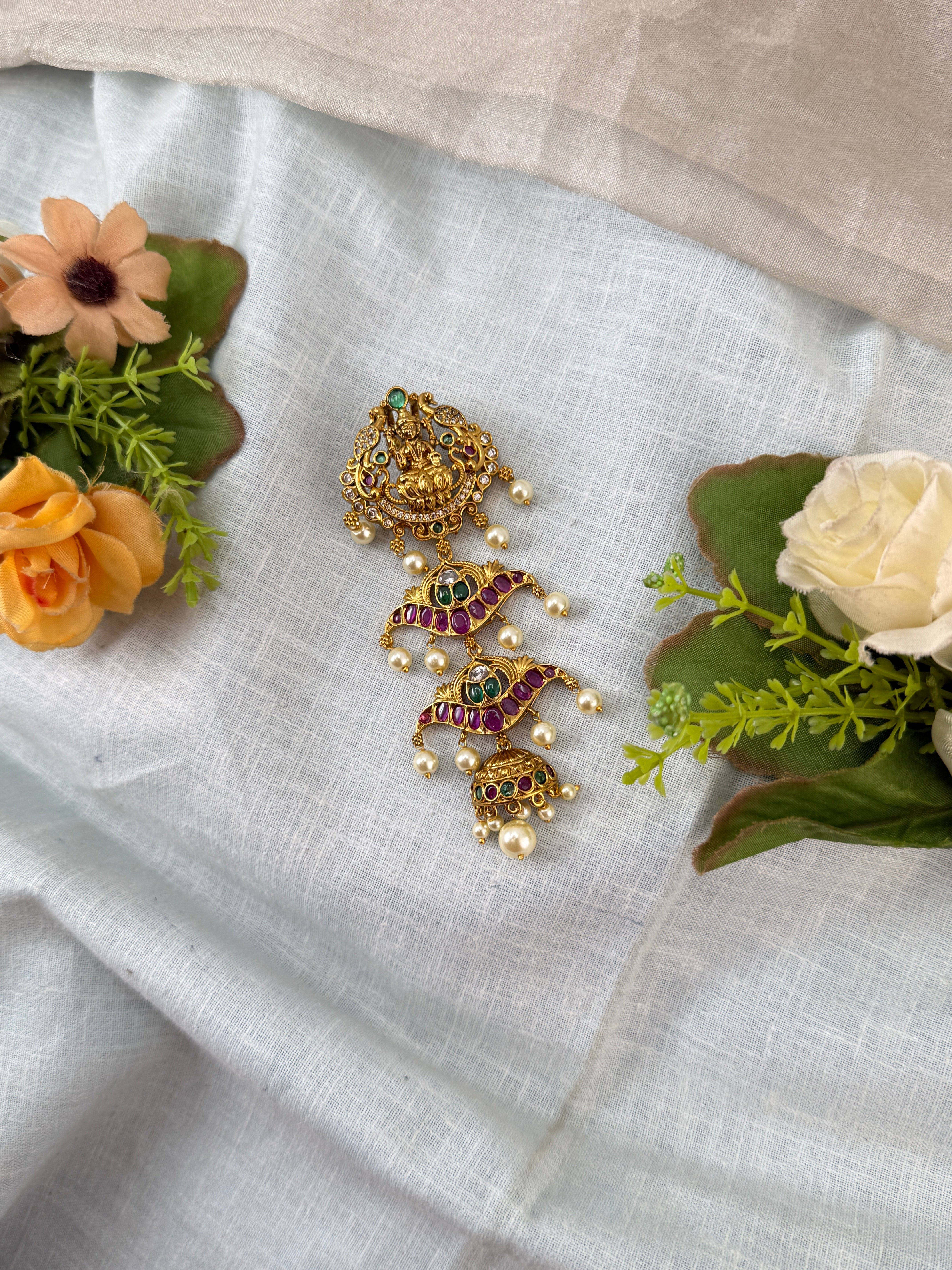 Traditional Jade Bille hair accessory for women