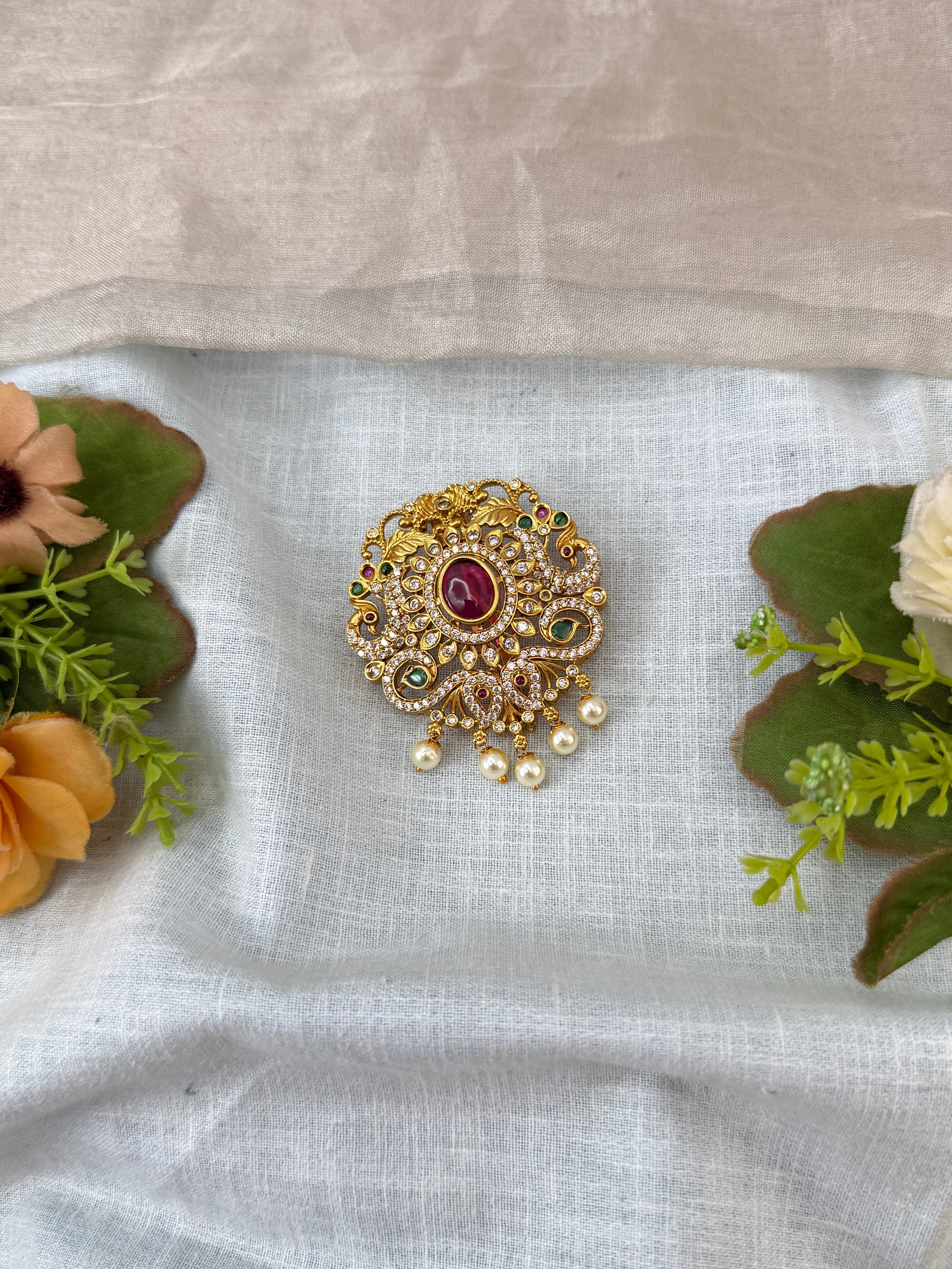 Traditional Jade Bille hair accessory for women
