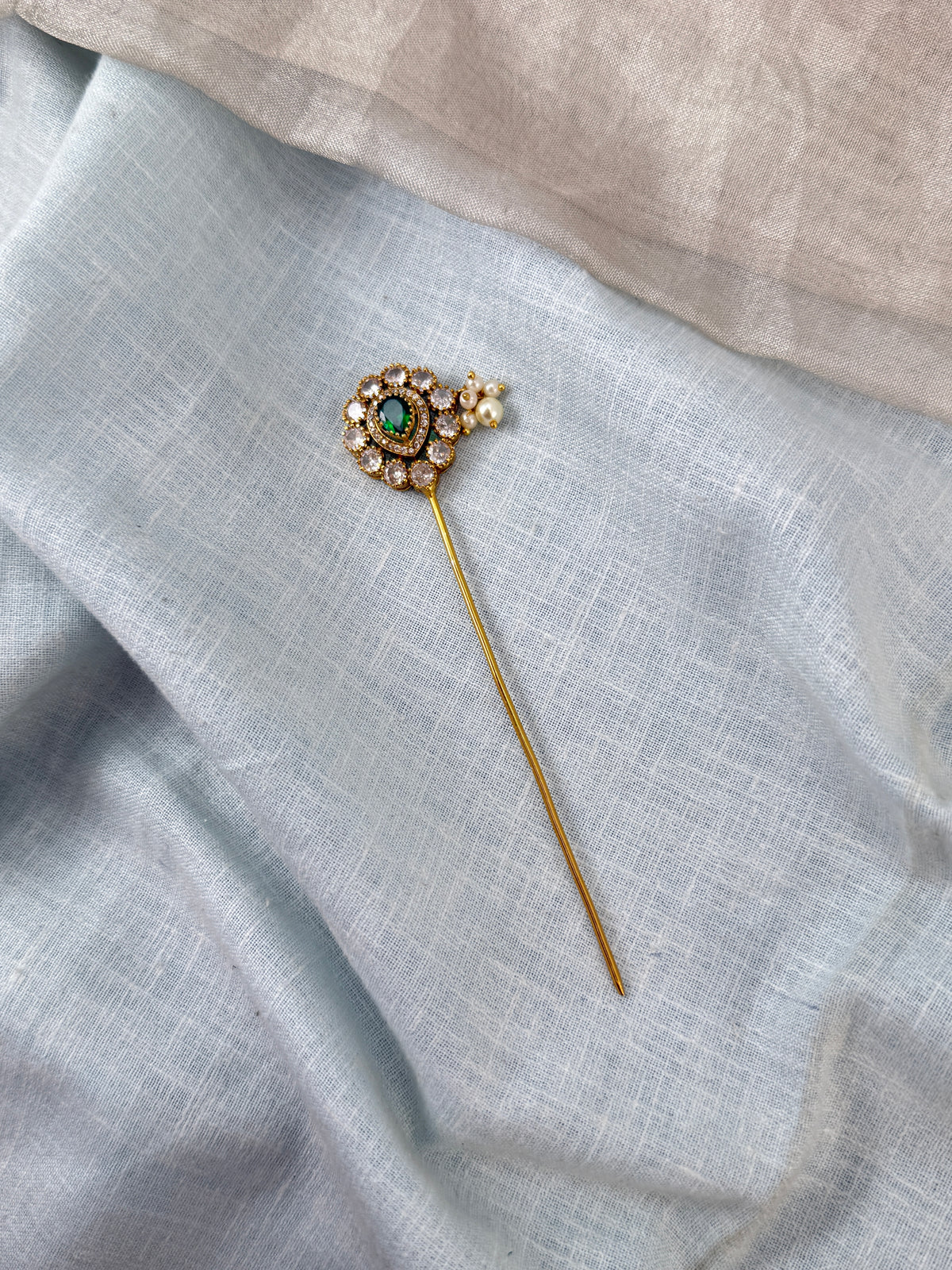Traditional Jade Bille hair accessory for women