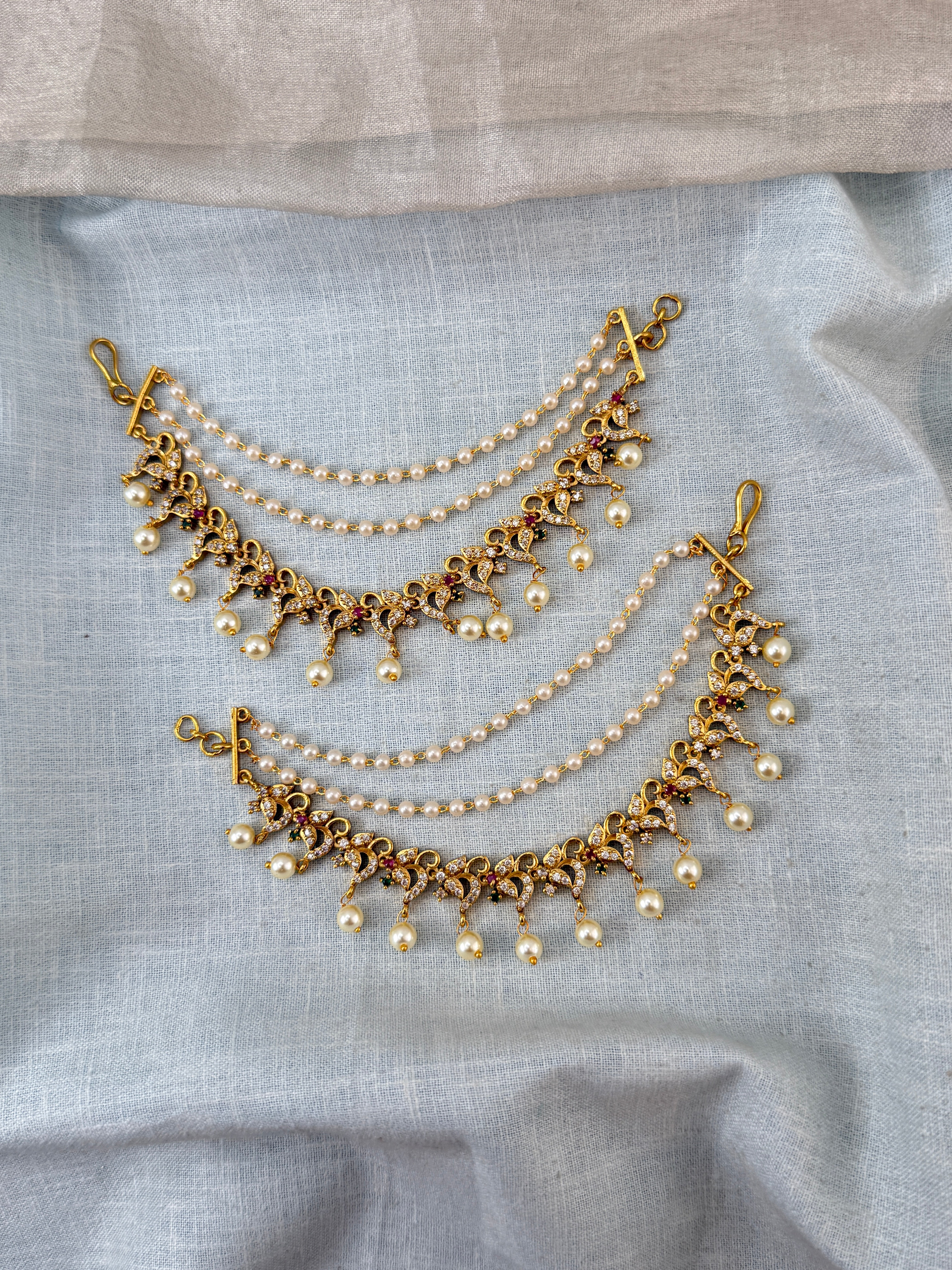 Traditional Jade Bille hair accessory for women