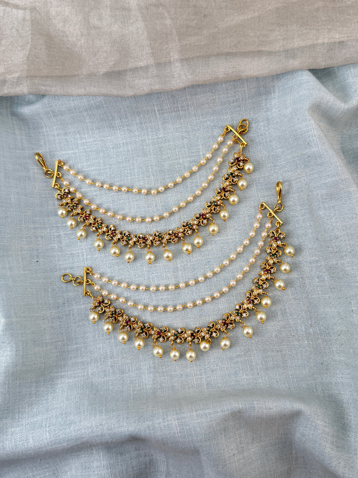 Traditional Jade Bille hair accessory for women
