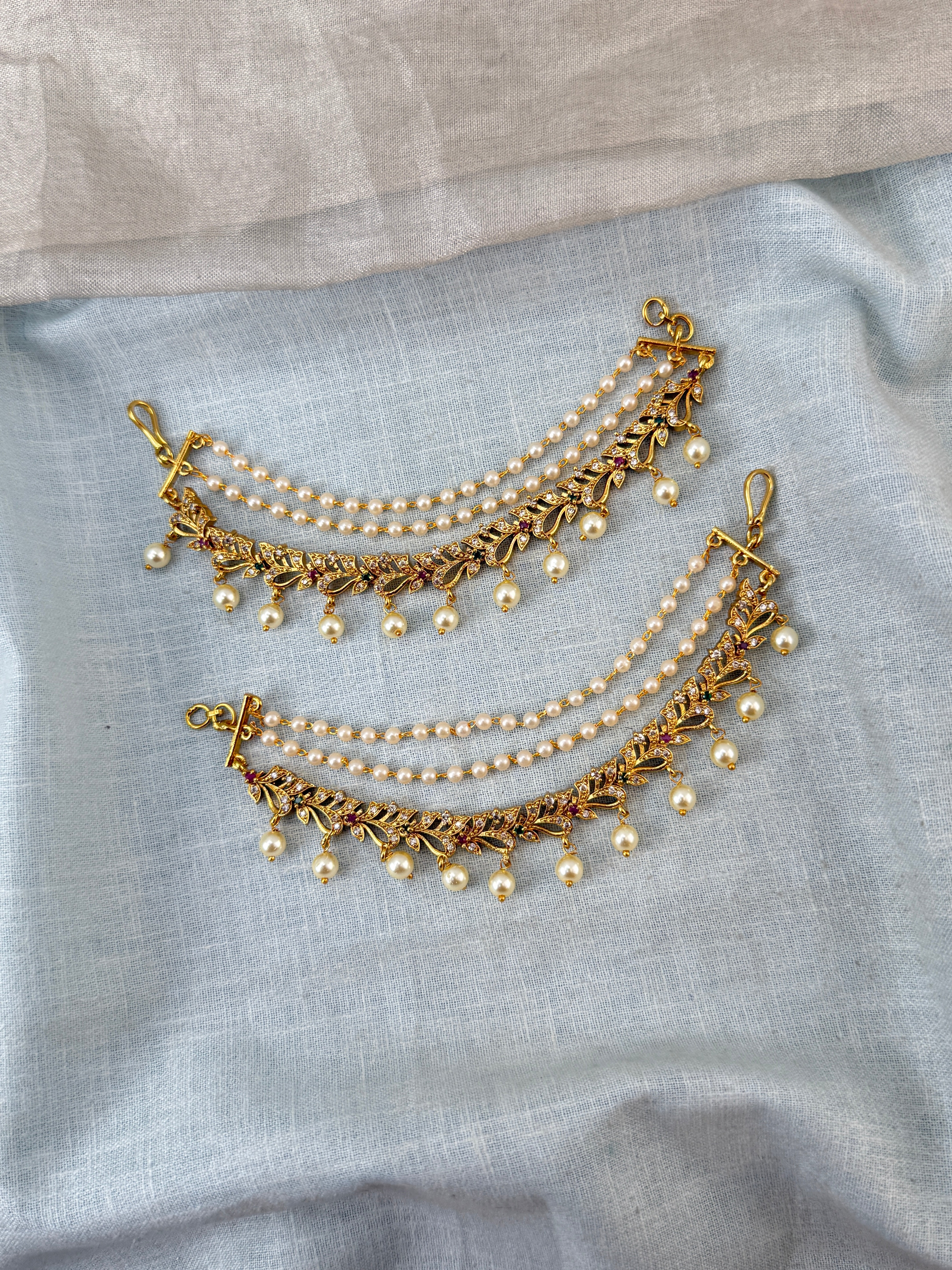 Traditional Jade Bille hair accessory for women