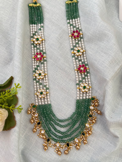 Traditional Jade Bille hair accessory for women