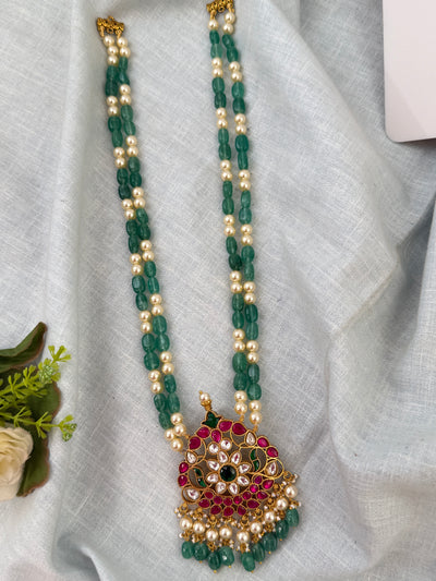 Traditional Jade Bille hair accessory for women
