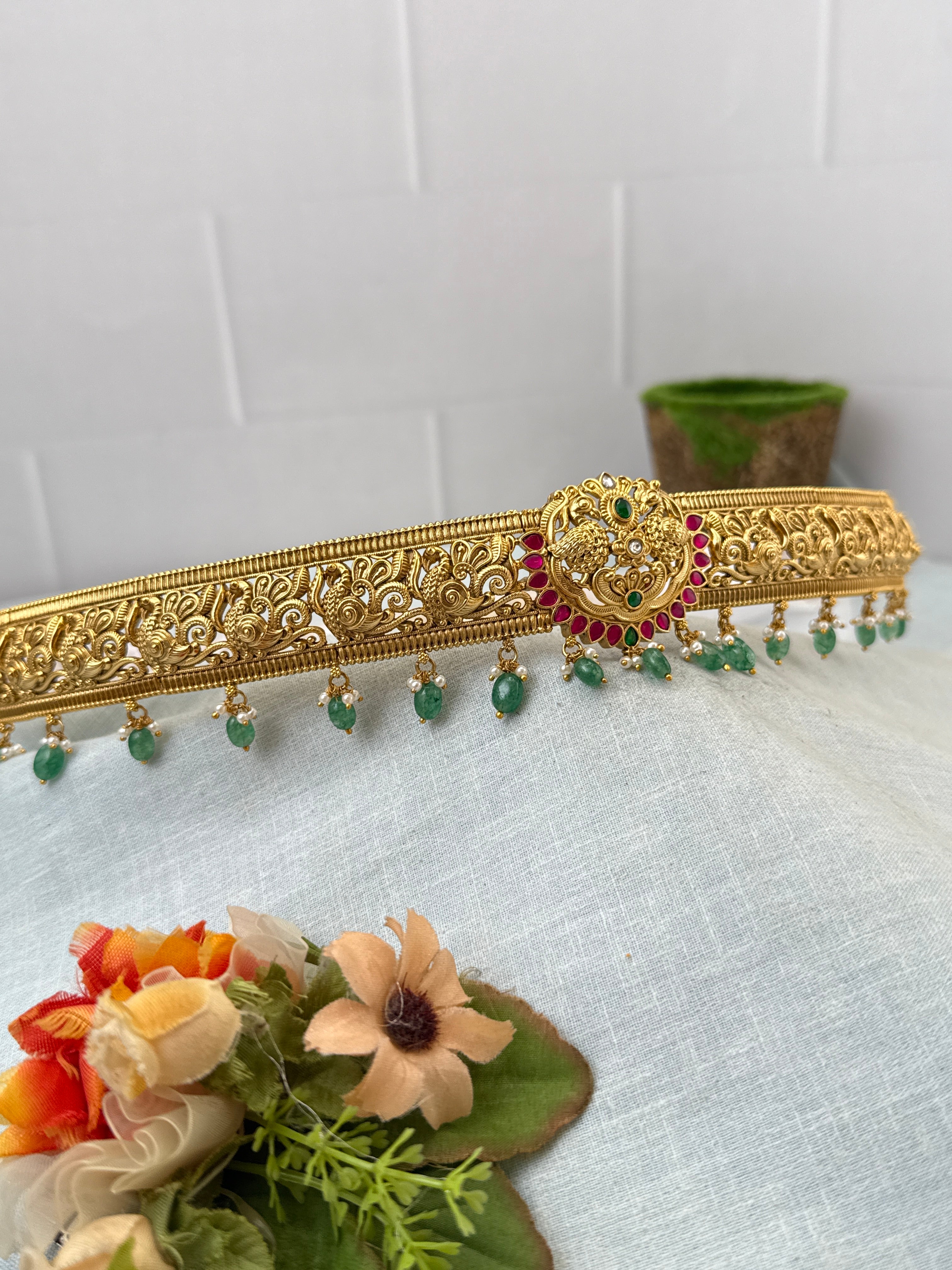 vaddanam, layered kamarbandh, wedding kamarbandh, bridal vaddanam