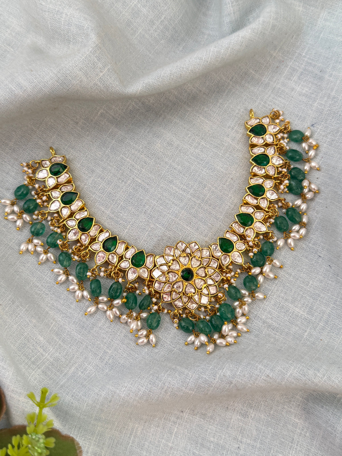 Jadau Kundan Royal Polki Short Necklace Set | N0558