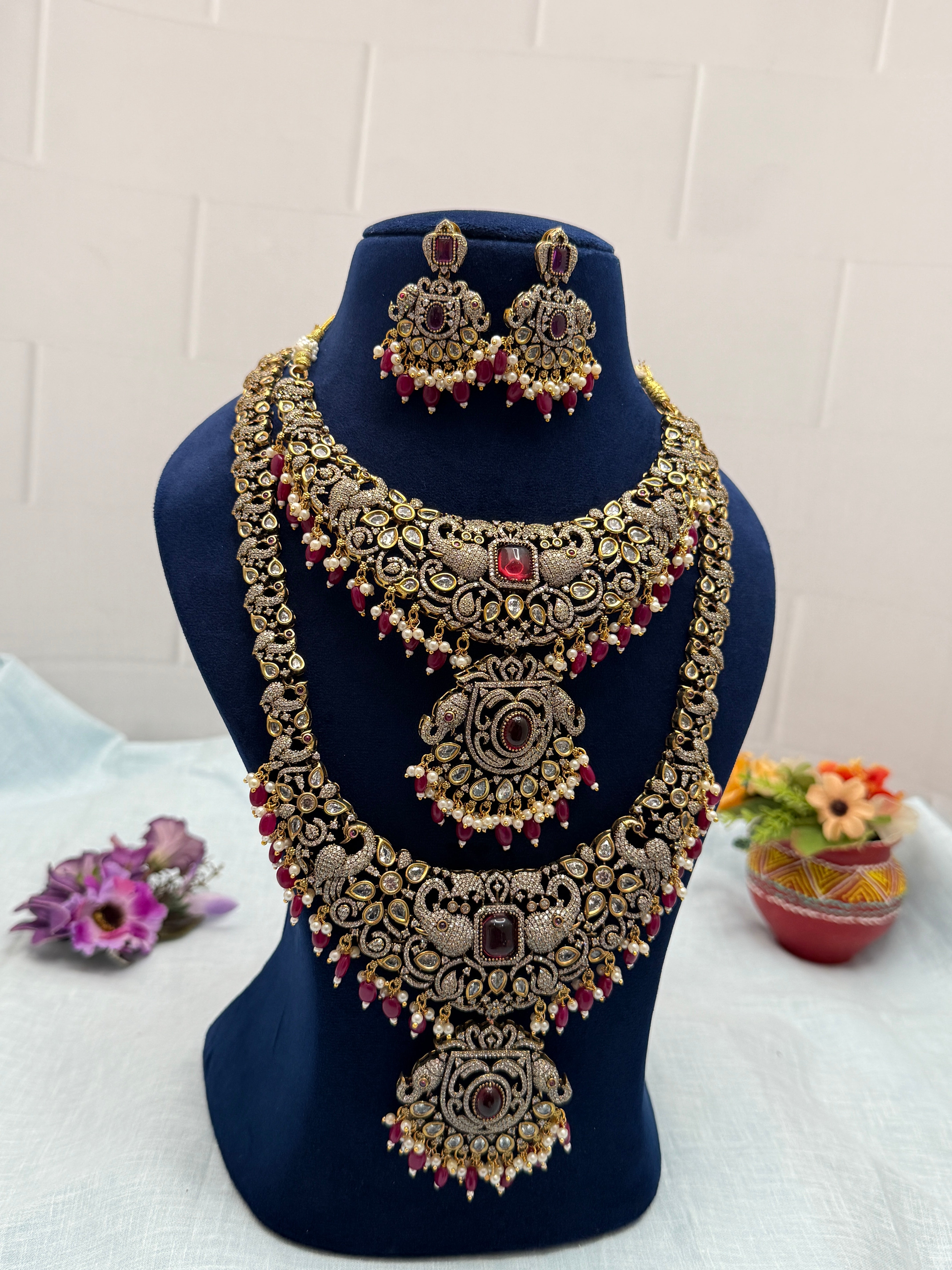 Luxurious Victorian Bridal Necklace Set 197