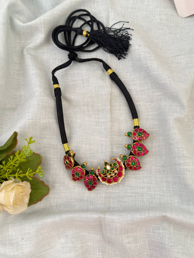 Traditional Jade Bille hair accessory for women