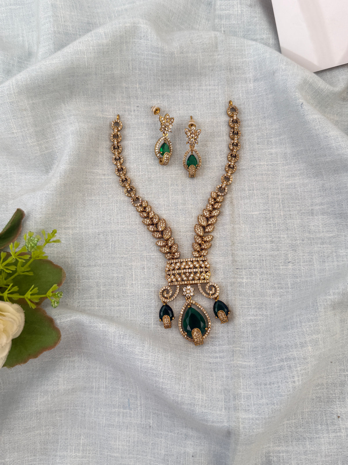Stone Necklaces for Women | Designer Jewellery | Mahila