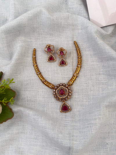 Victorian designer necklace for women
