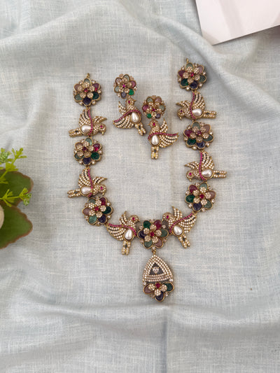 Victorian designer necklace for women