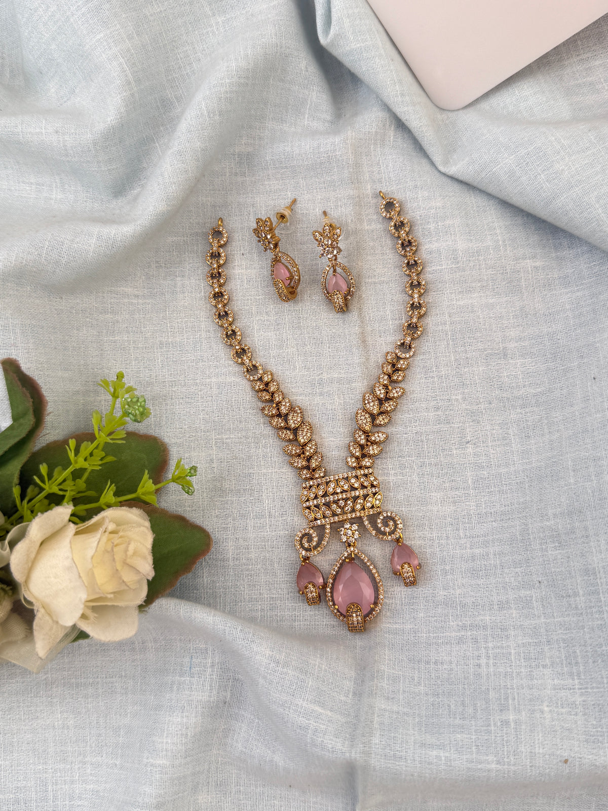 Stone Necklaces for Women | Designer Jewellery | Mahila