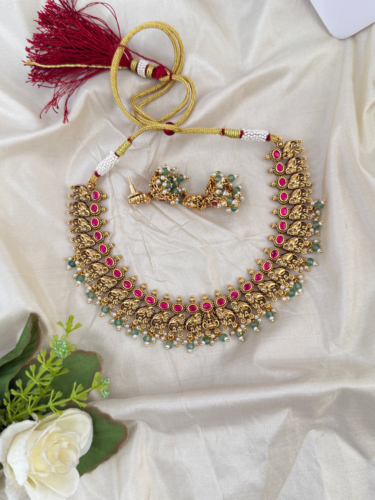 Antique temple necklace for women