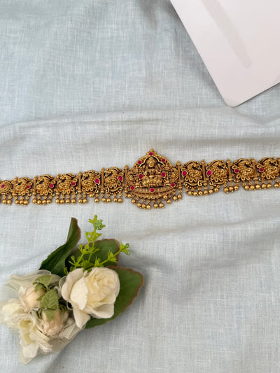 Traditional bridal hip belt for women