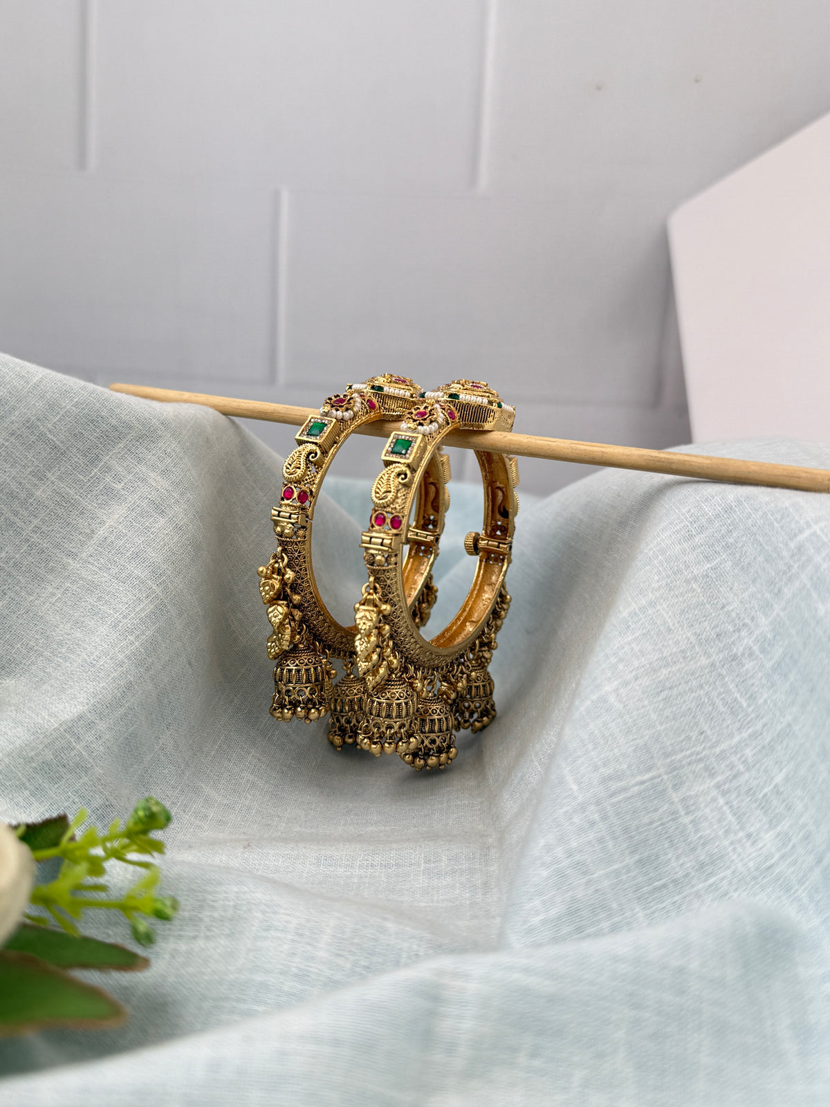 Luxurious Rajwadi Kundan Open Style Kada Bangles | Set of 2 | B0286