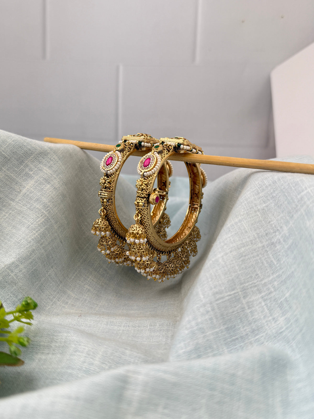 Antique temple style bridal bangles for women by Mahila
