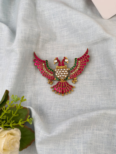Traditional designer pendants for women