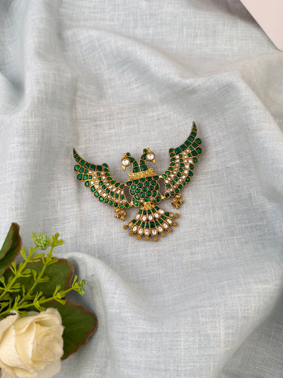Traditional designer pendants for women
