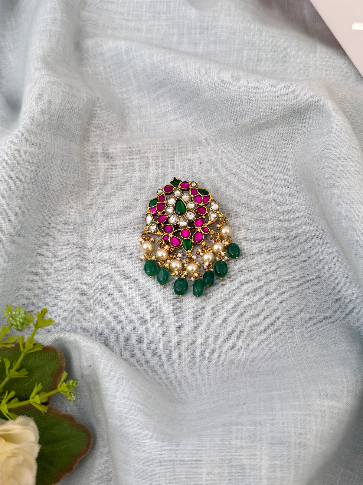 Traditional designer pendants for women